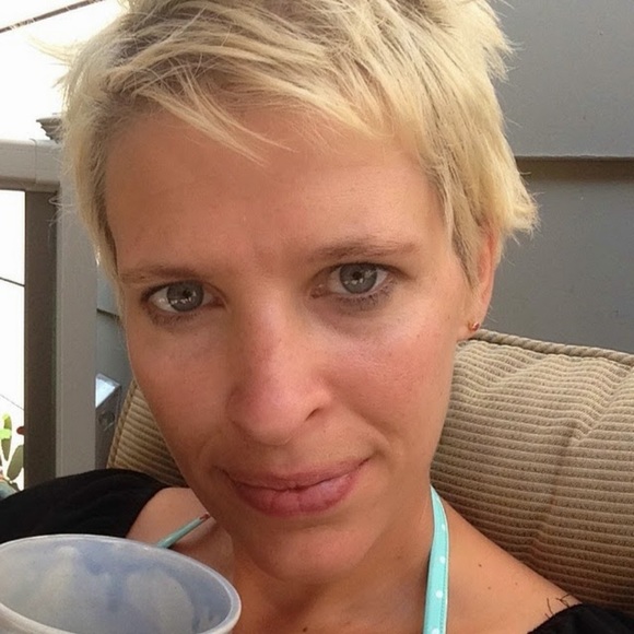 Meet your Posher, Kelly - Picture 1 of 1